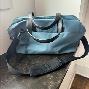 Away “Everywhere Bag” – Coast Blue Travel / Weekender / Laptop Carry-On